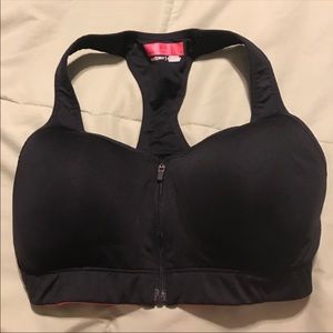 Under Armour sports bra 34c